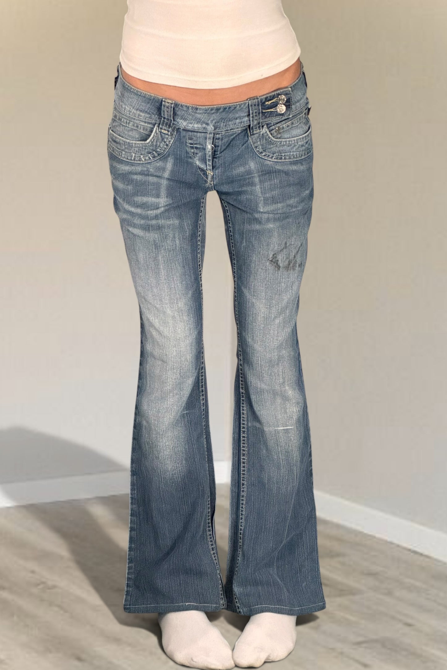 Lågmidjade jeans stl: (kopia 177)
