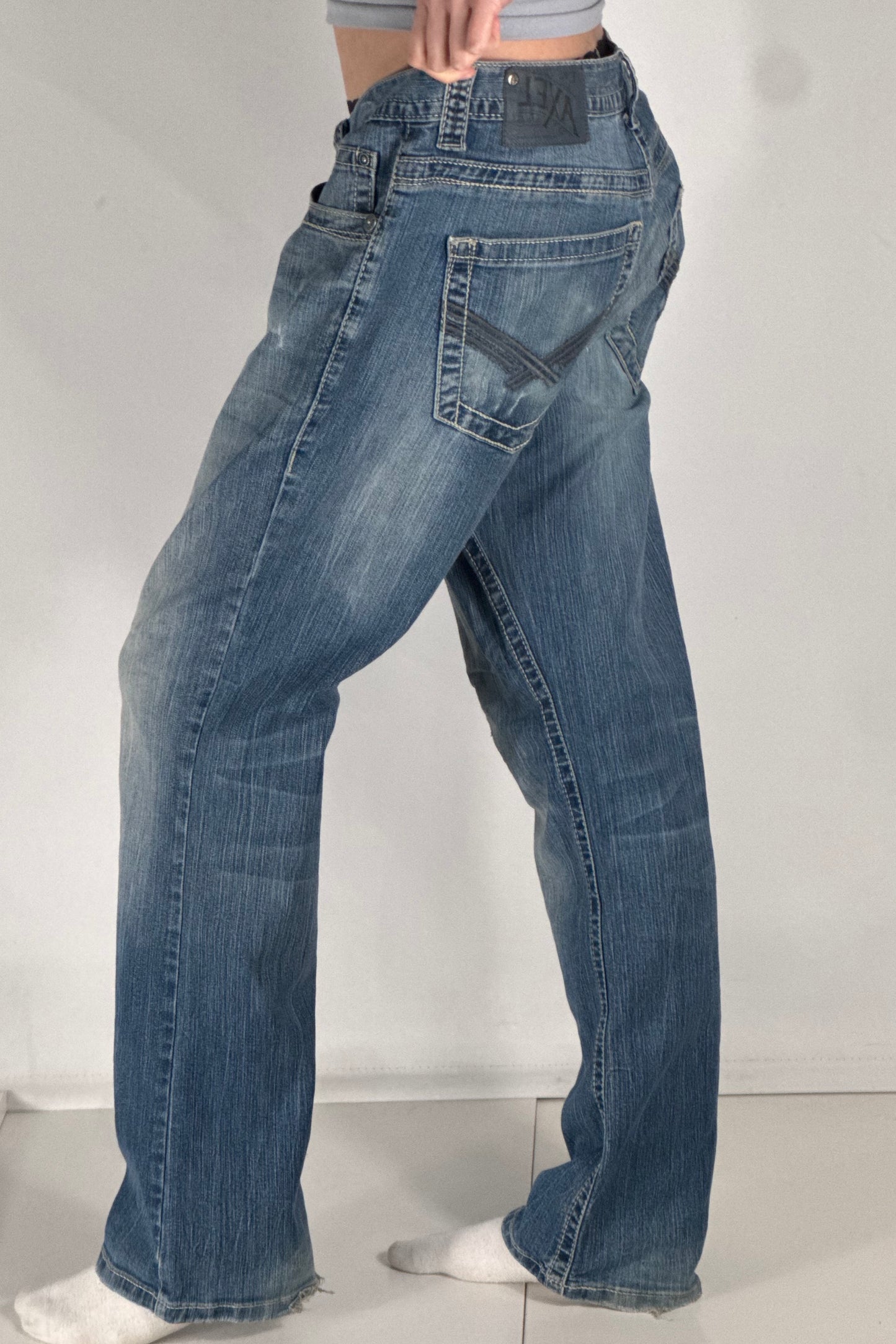 Utsvingte jeans str: M