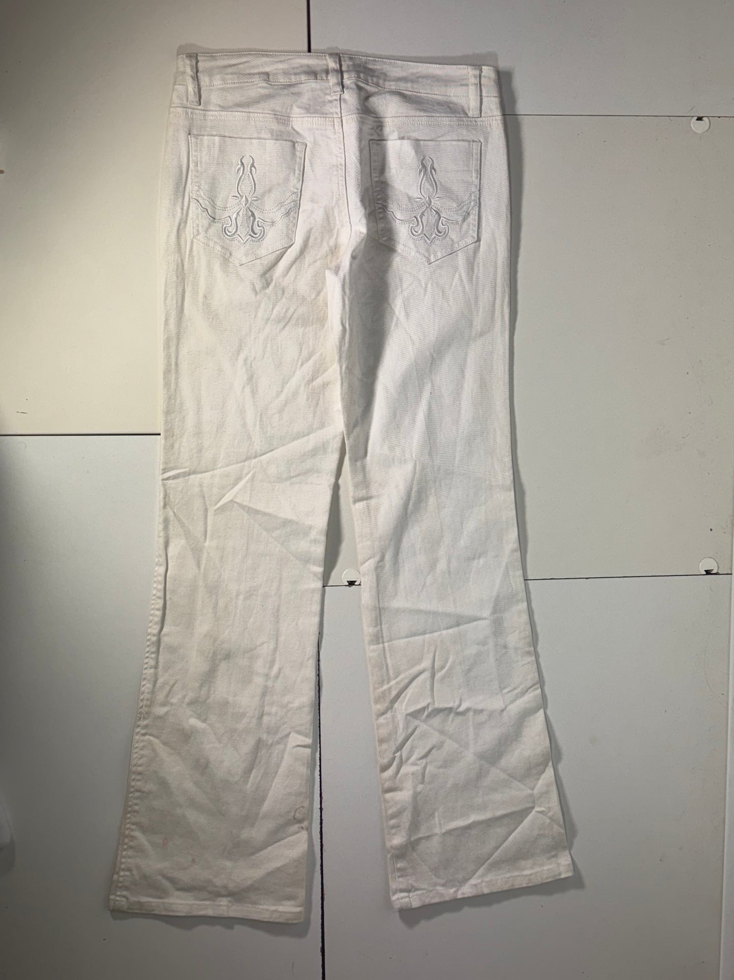 Utsvängda jeans stl: S