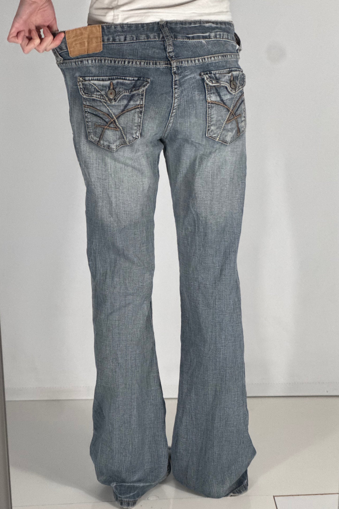 Lågmidjade jeans stl: M
