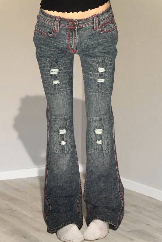 Utsvängda jeans stl: M