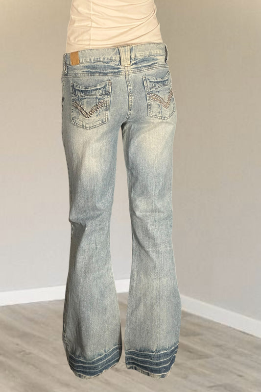 Utsvängda jeans stl: S