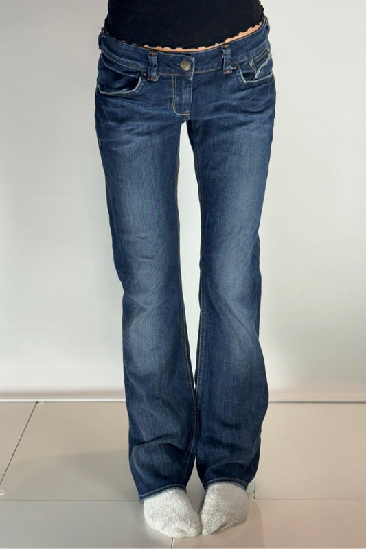 Lågmidjade jeans–stl: S