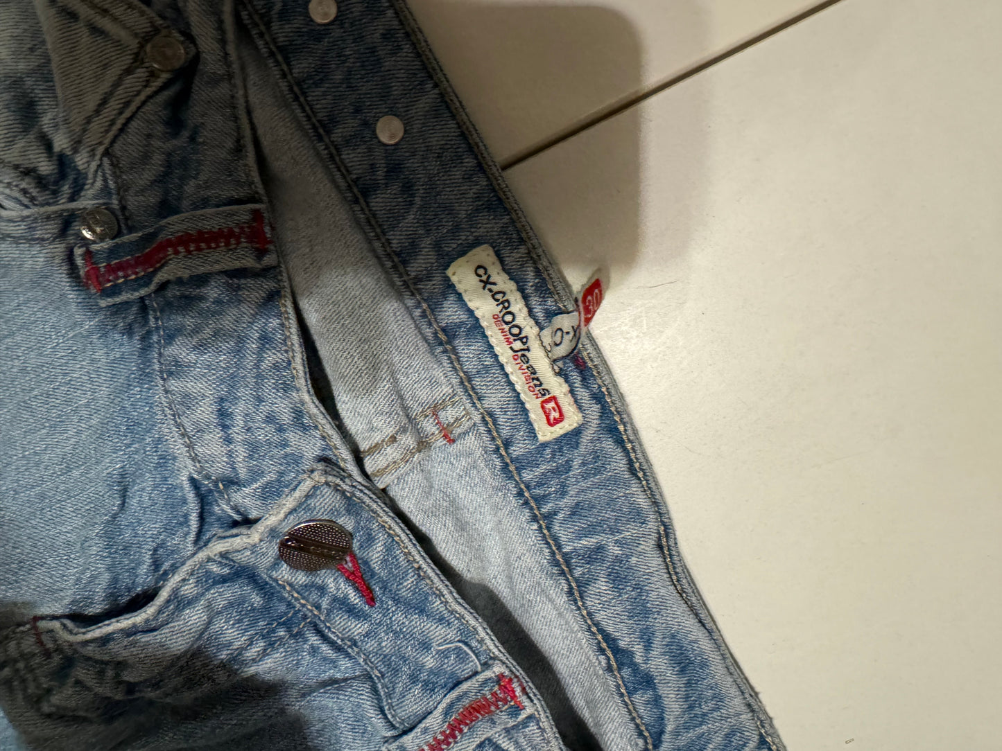 Lågmidjade jeans–stl: M