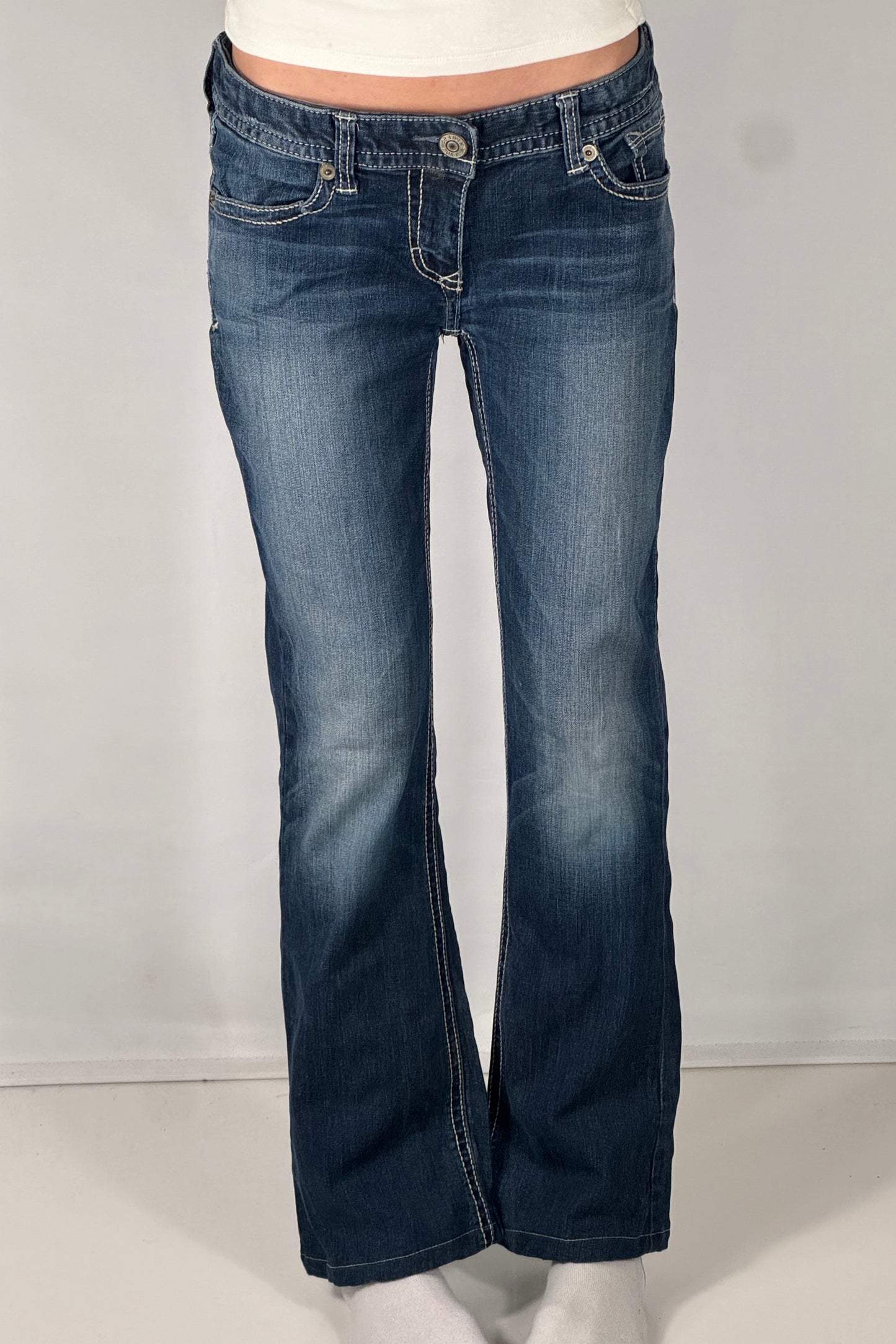 Lågmidjade jeans stl: S/M