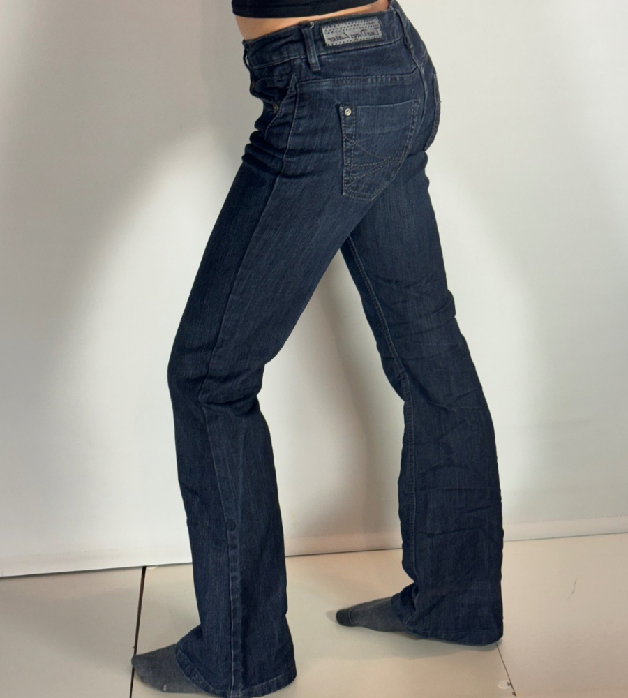 Utsvängda jeans – stl: S