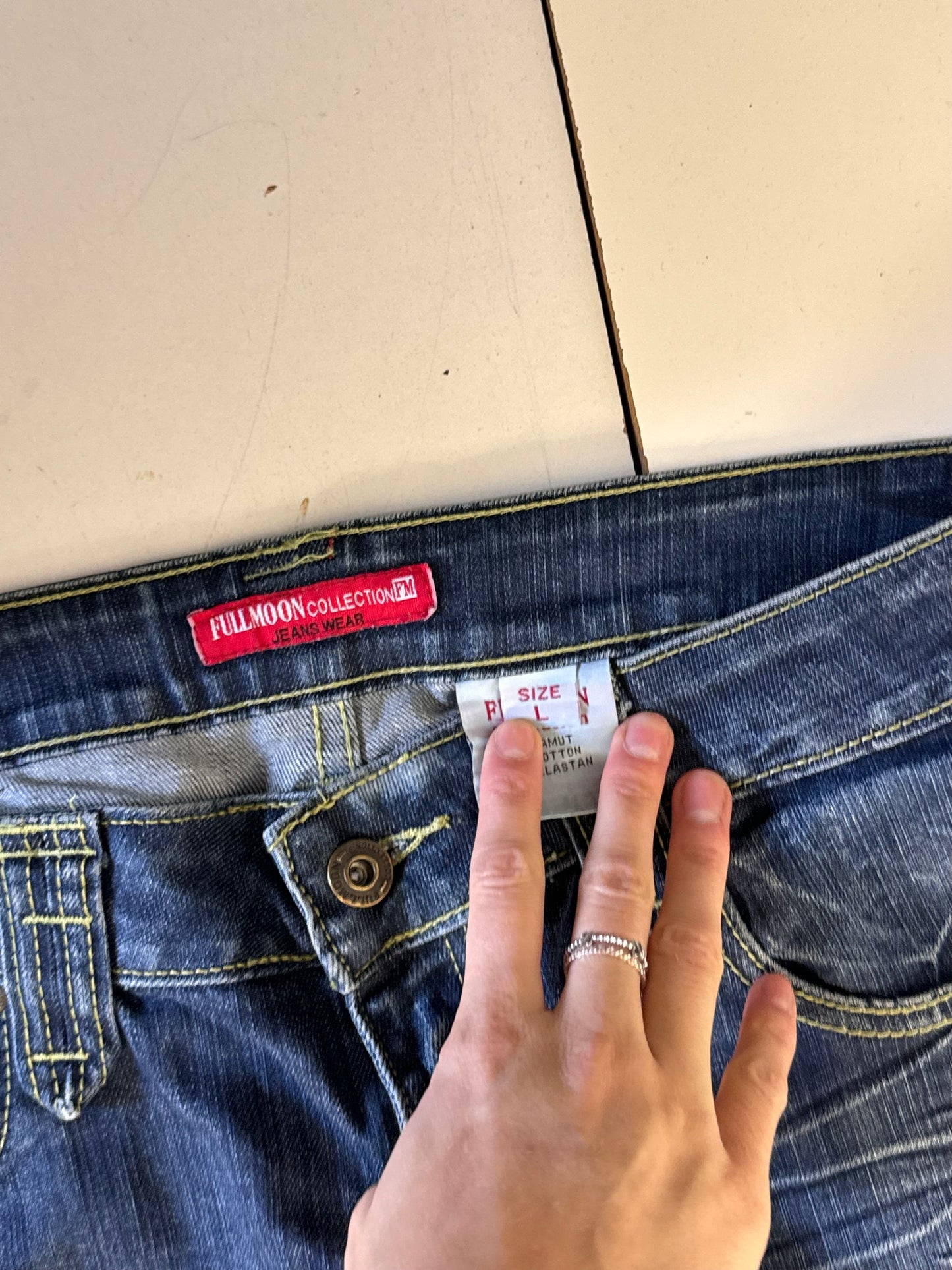 Lågmidjade jeans stl: M