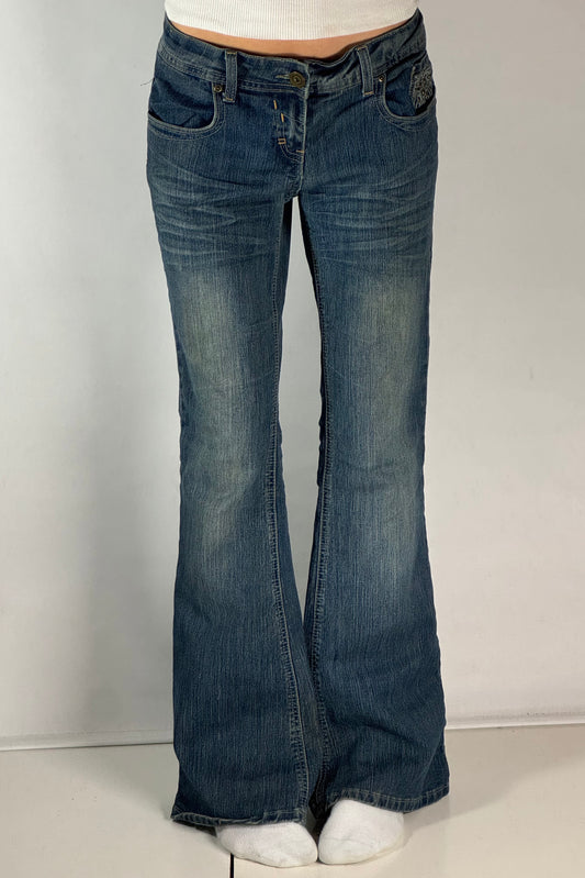 Lågmidjade jeans stl: L