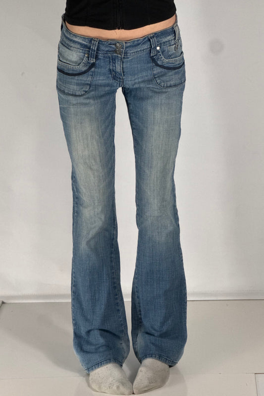 Lavtaljede jeans str: M