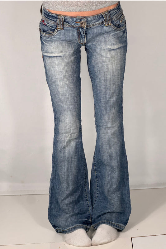 Lågmidjade jeans stl: M