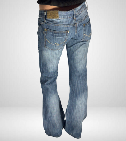 Lågmidjade jeans–stl: M