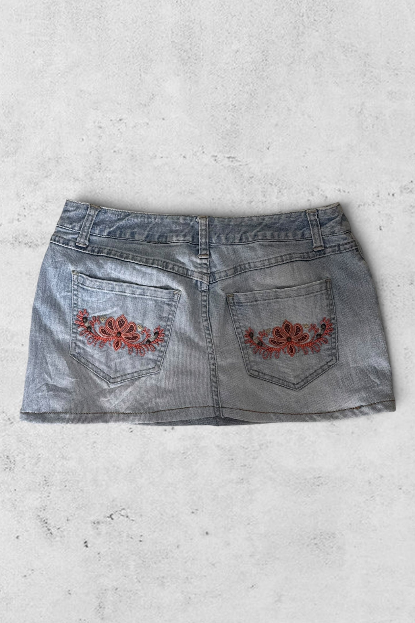 Denim skirt size: S