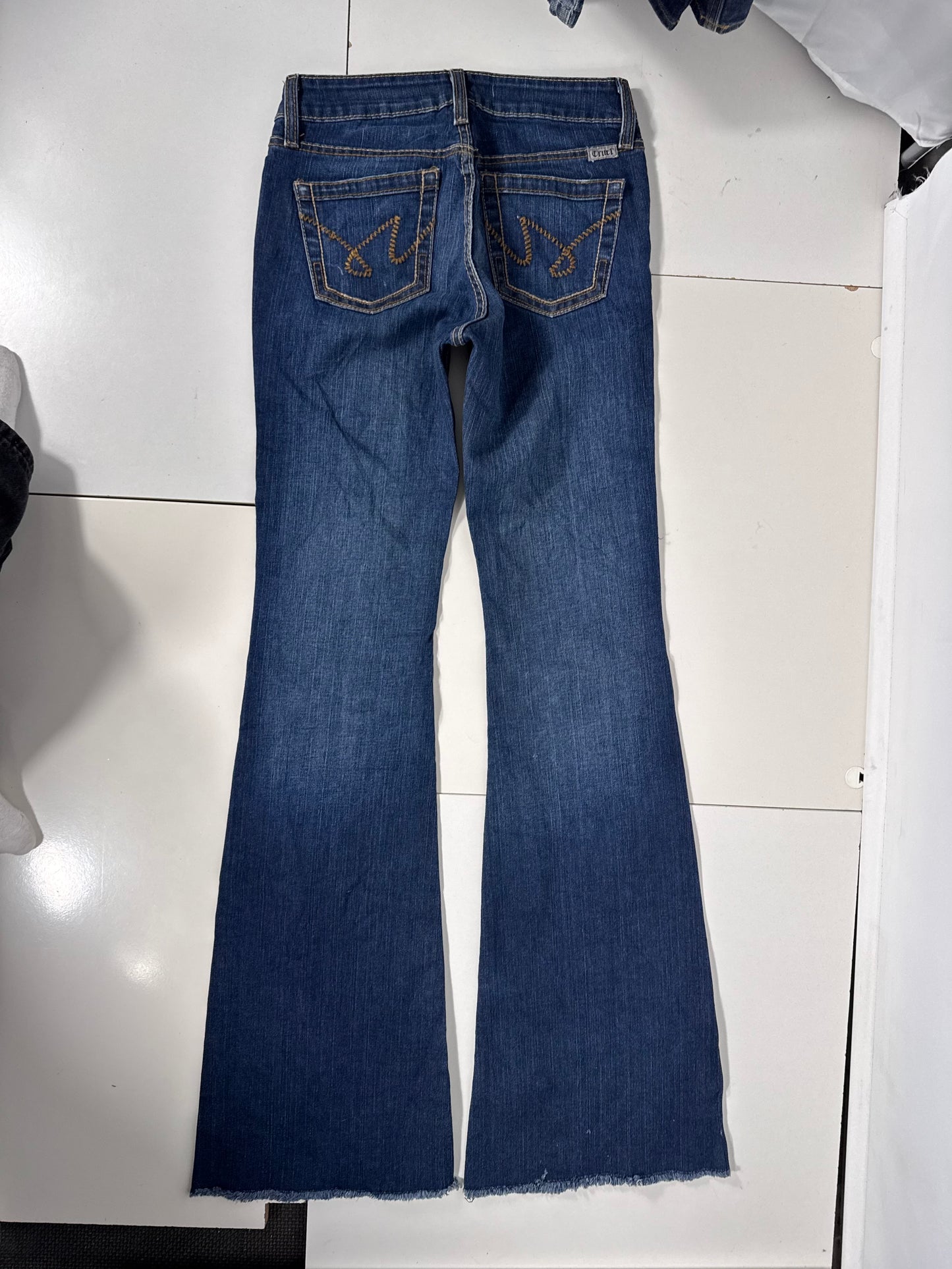 Utsvängda jeans stl: XS