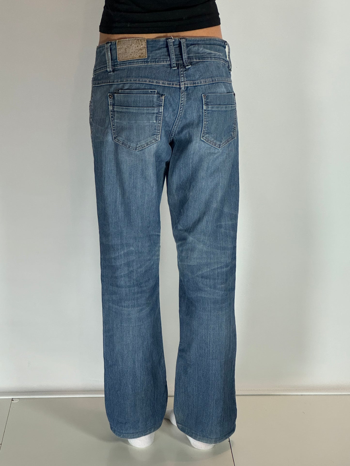 Lågmidjade jeans stl: M