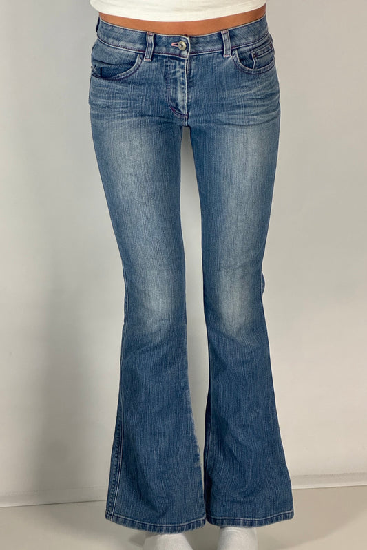 Utsvängda jeans stl: XXS