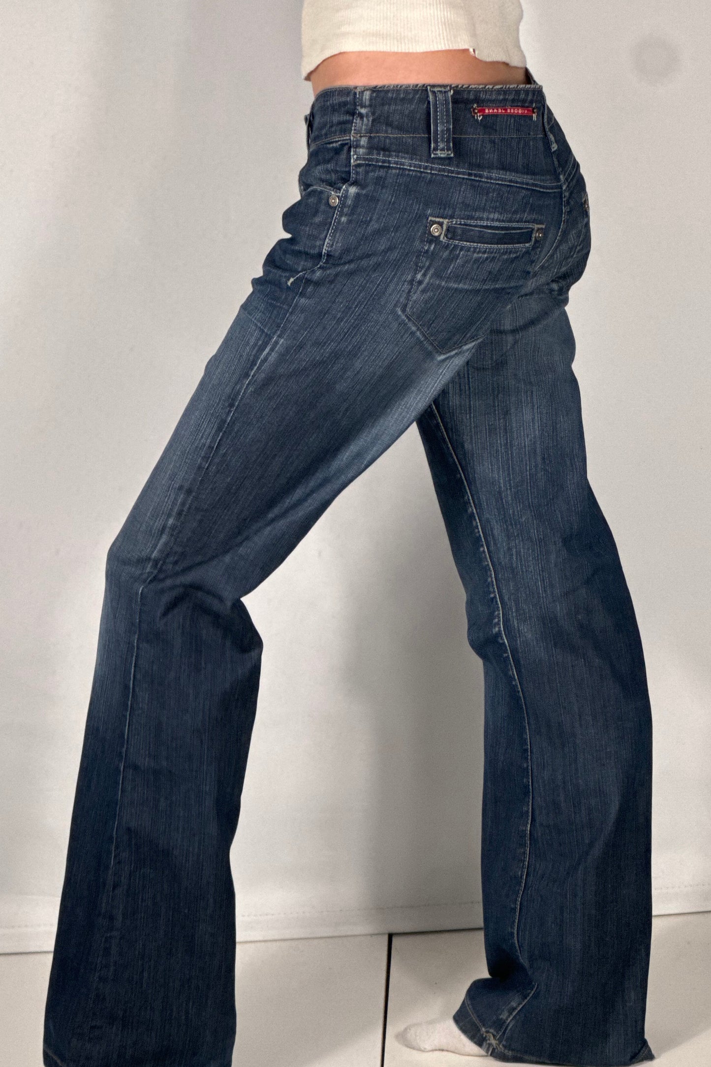 Utsvingt jeans str: S/M