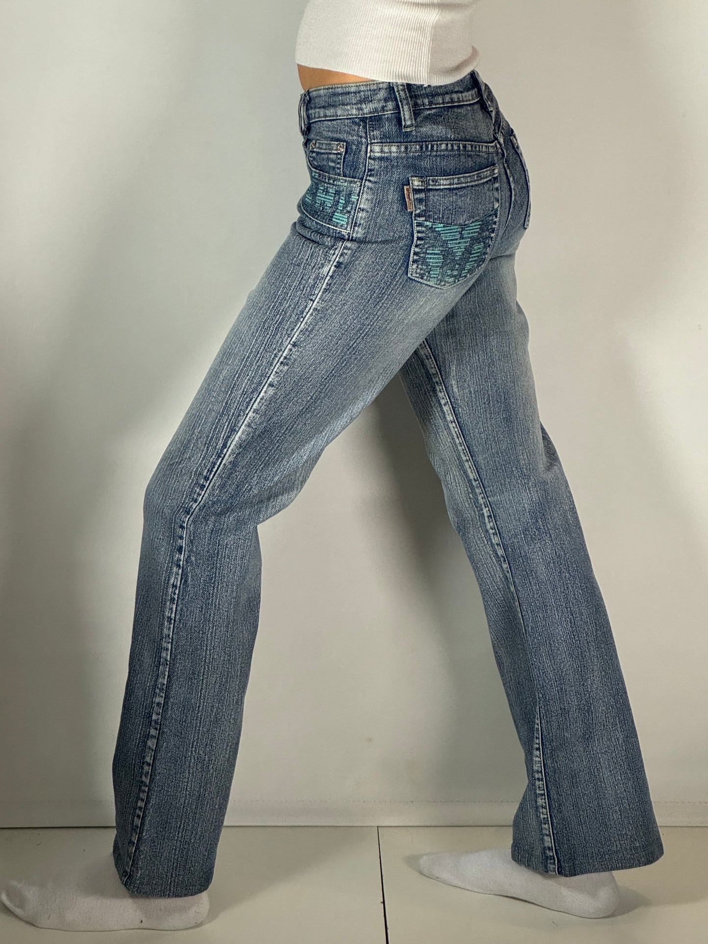Utsvängda jeans stl: XS