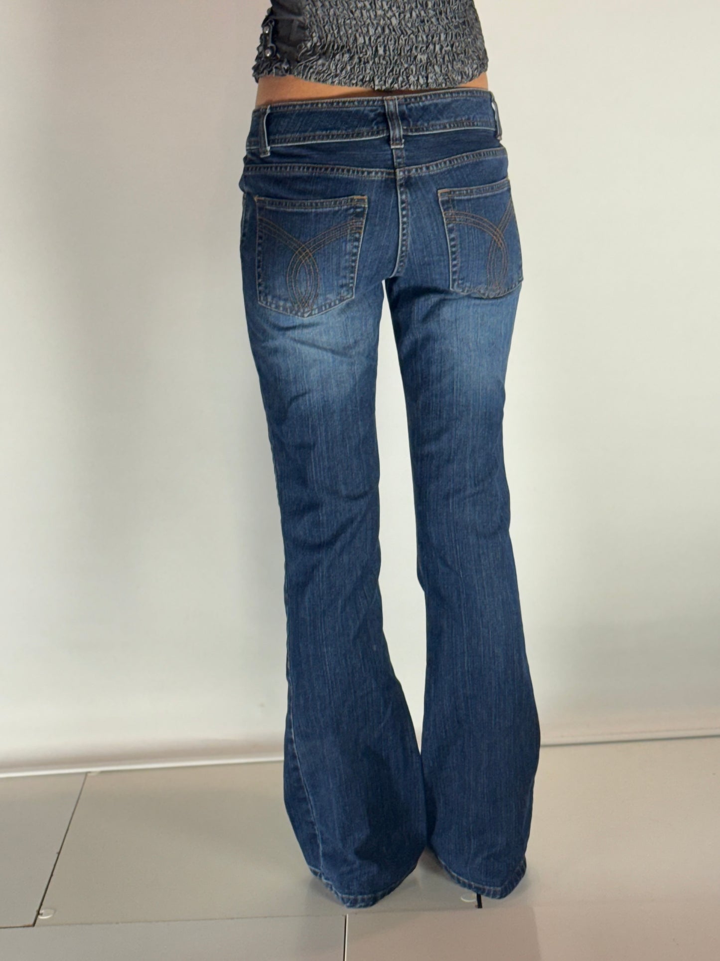 Lågmidjade jeans–stl: S