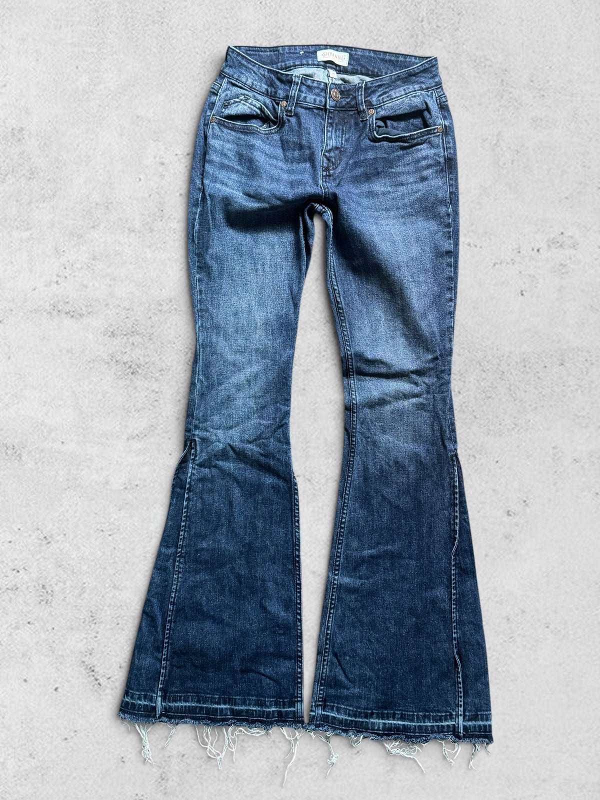 Utsvängda jeans stl: XXS