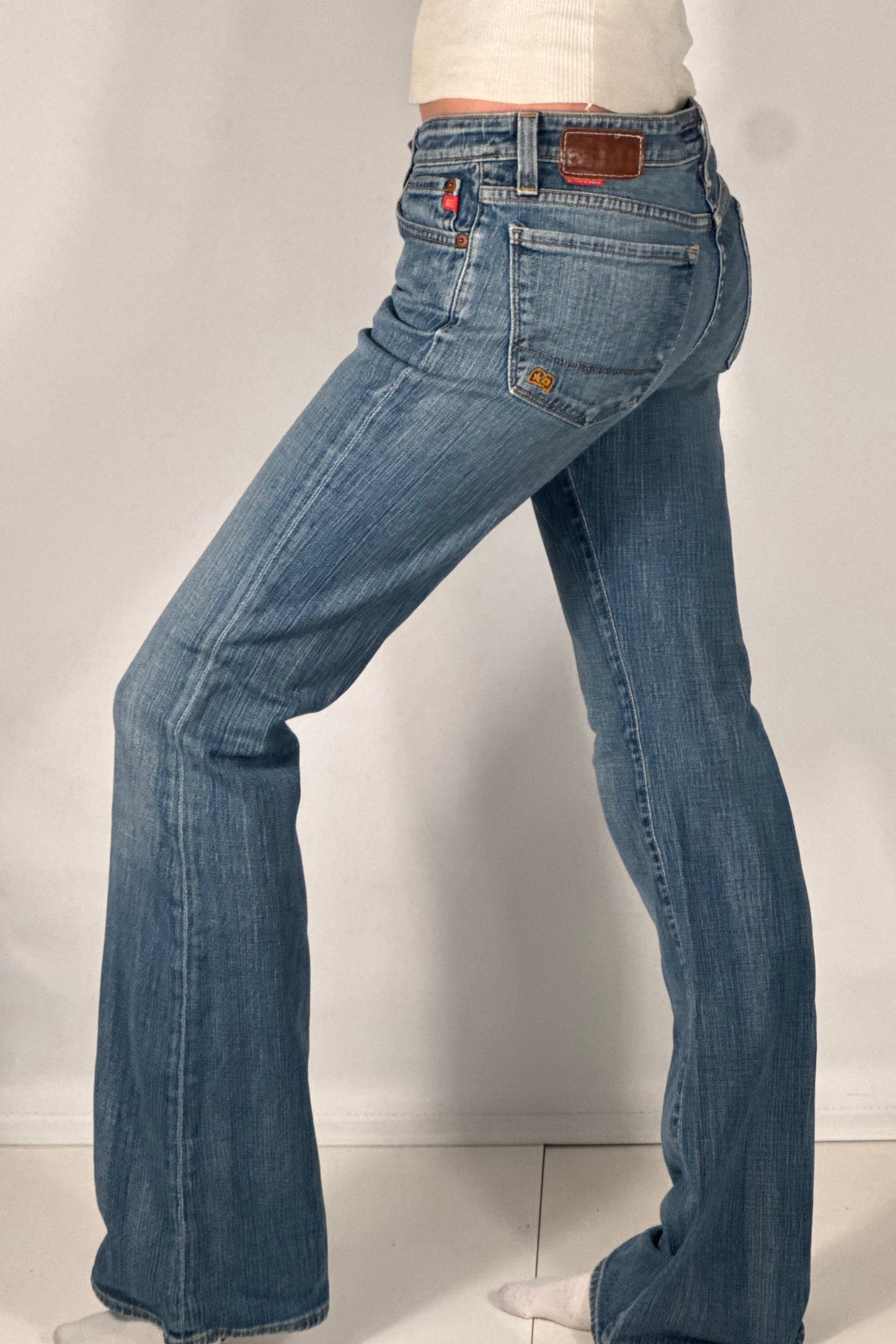 Lavtaljede jeans str: S