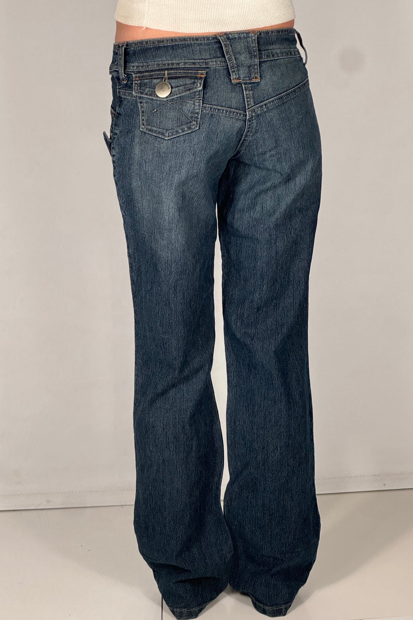 Utsvängda jeans stl: XS