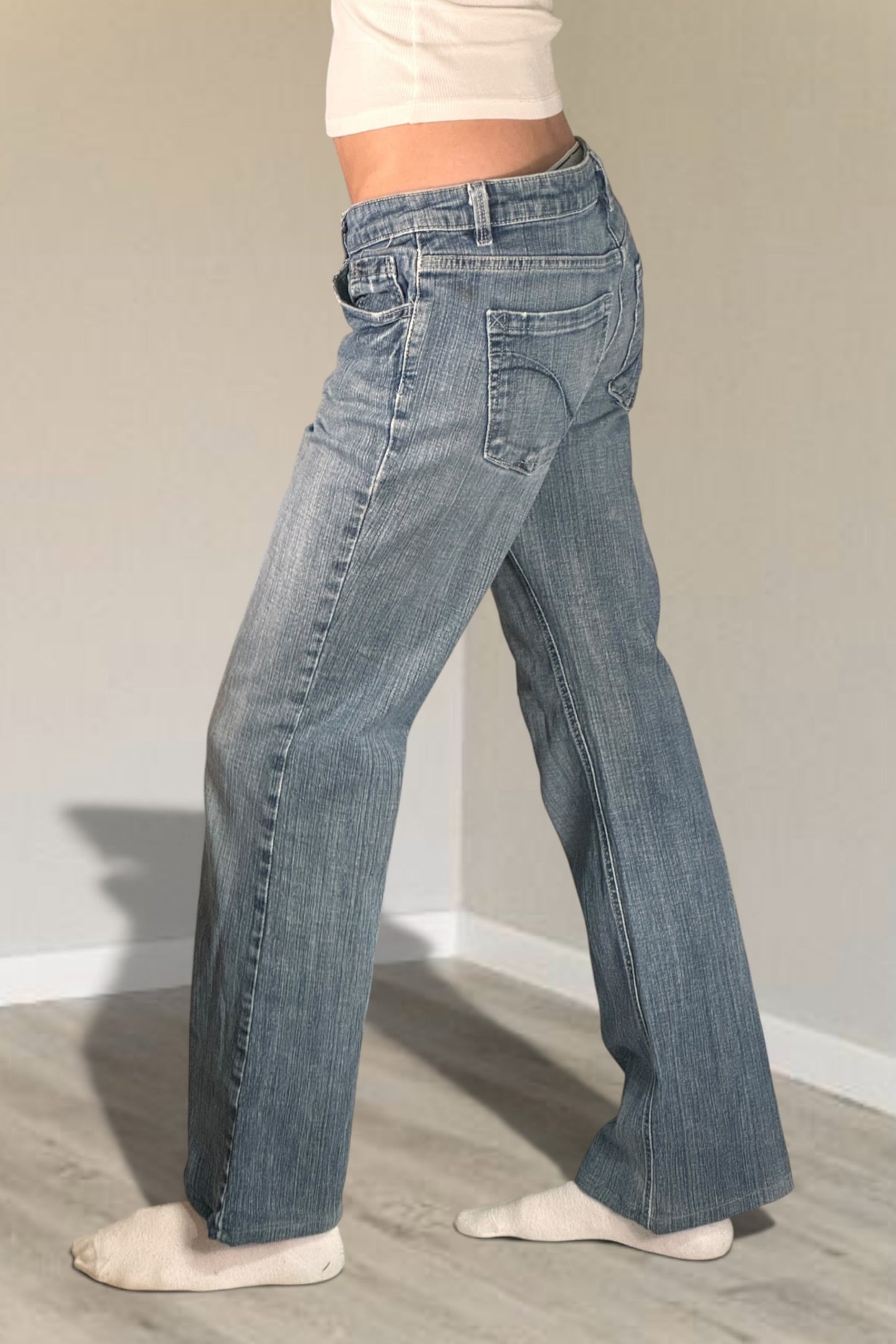 Low-rise jeans size: (copy)