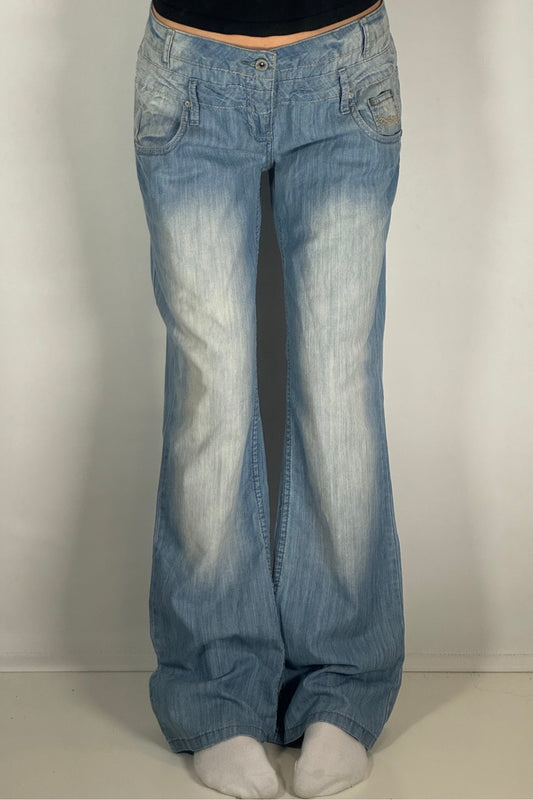 Lågmidjade jeans stl: M