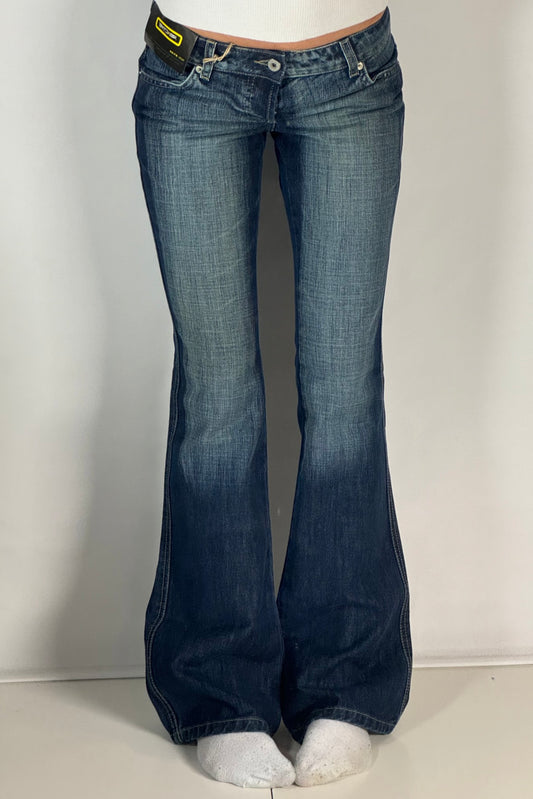 Lågmidjade jeans stl: XXS (W27/L34)