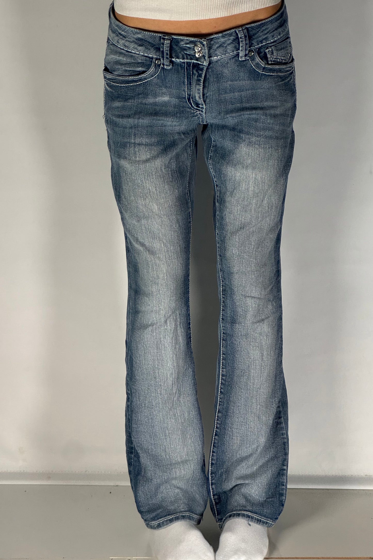 Lågmidjade jeans stl: S