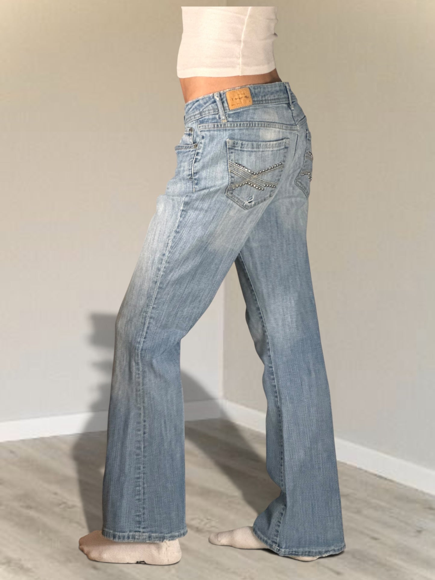 Low-rise jeans size: M