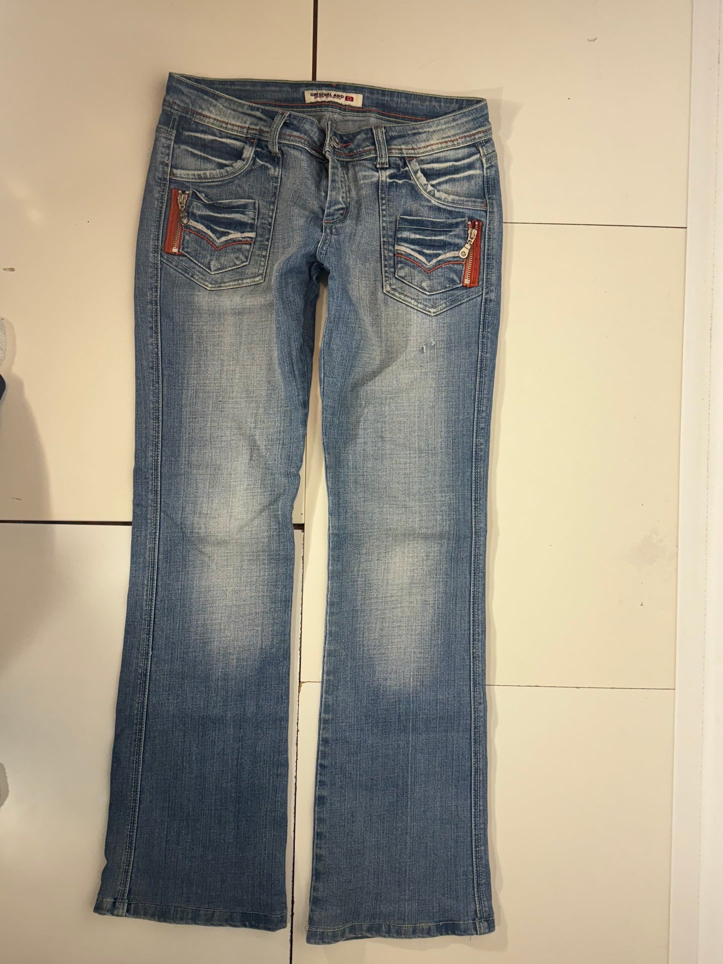 Lågmidjade byxor stl: S