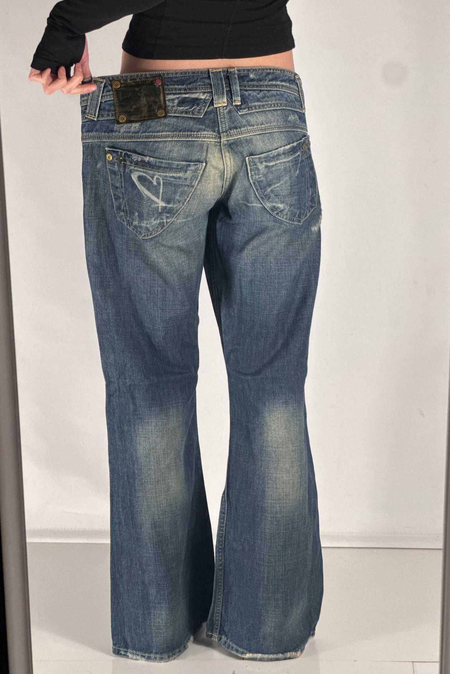 Lågmidjade jeans stl: L