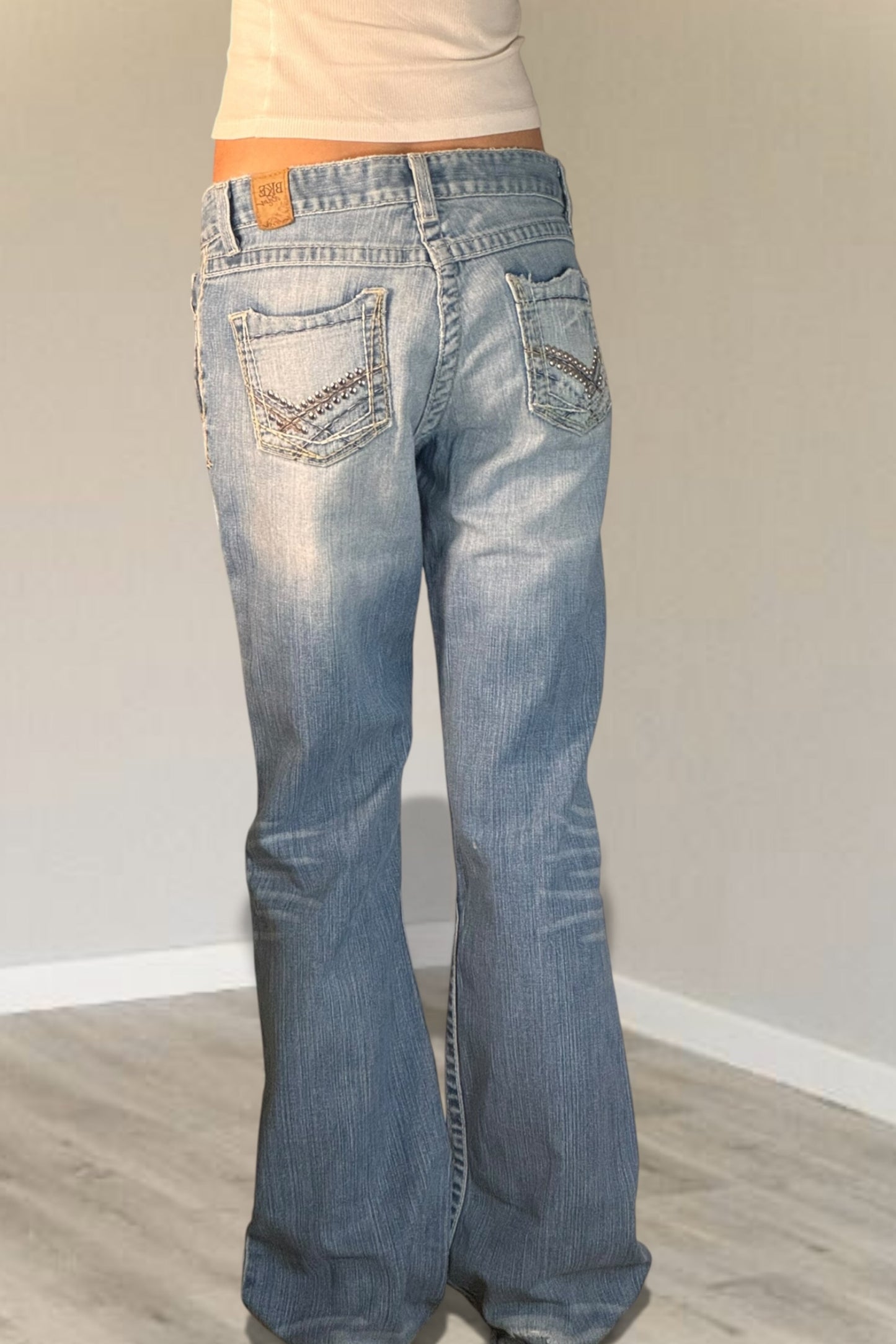 Low-rise jeans size: S