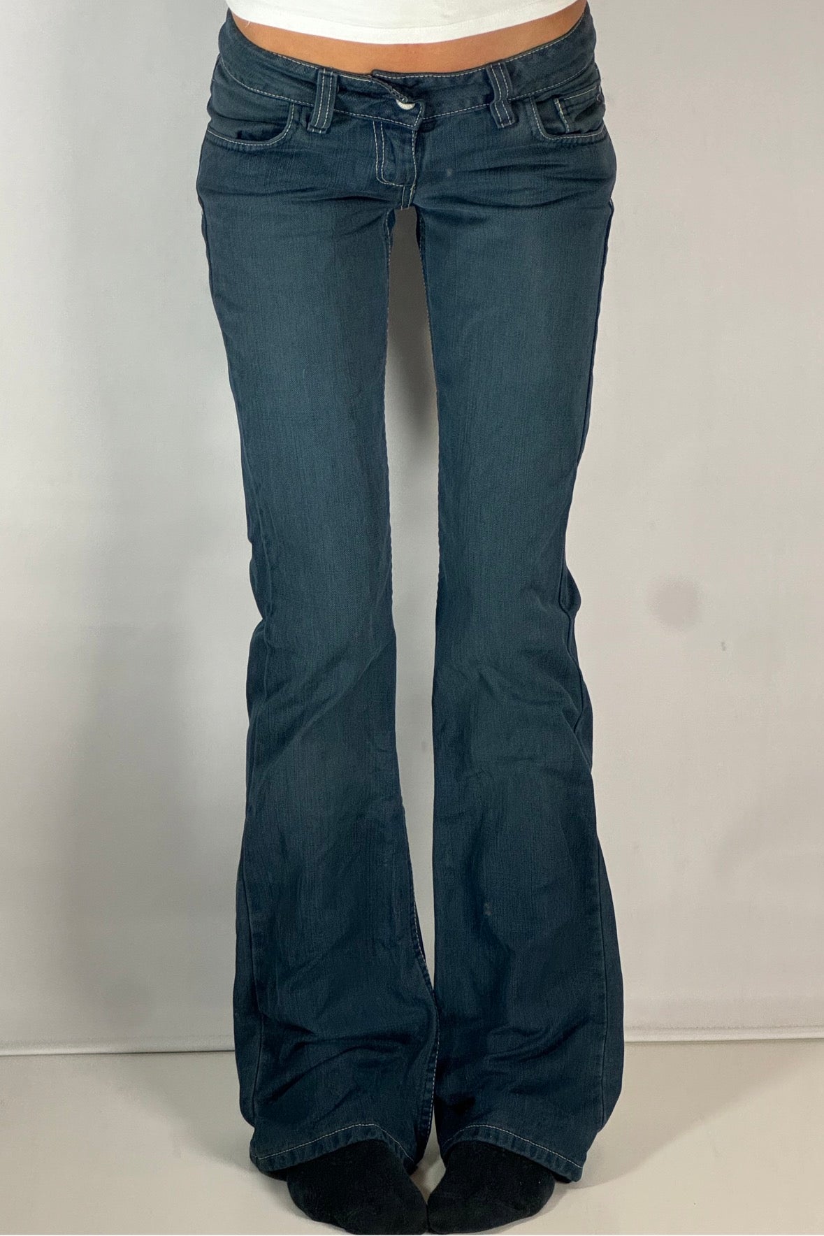 Lågmidjade jeans stl: XXS (W27/L34)