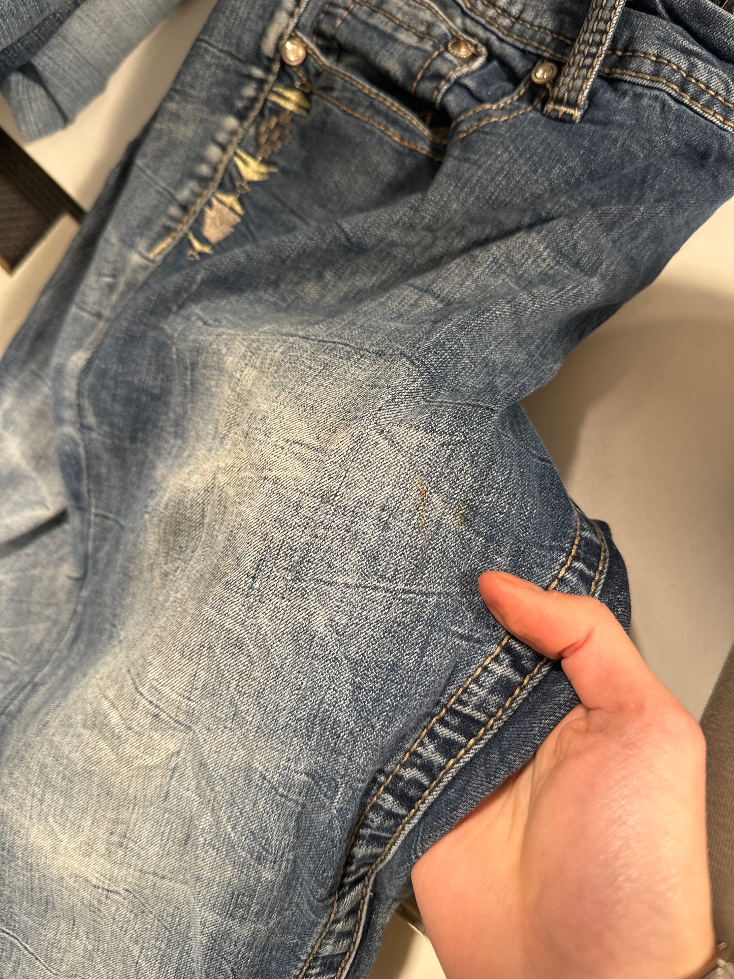 Utsvingte jeans str: M