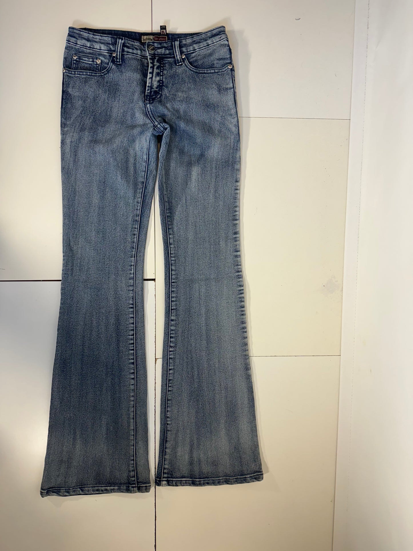 Utsvängda jeans stl: XS