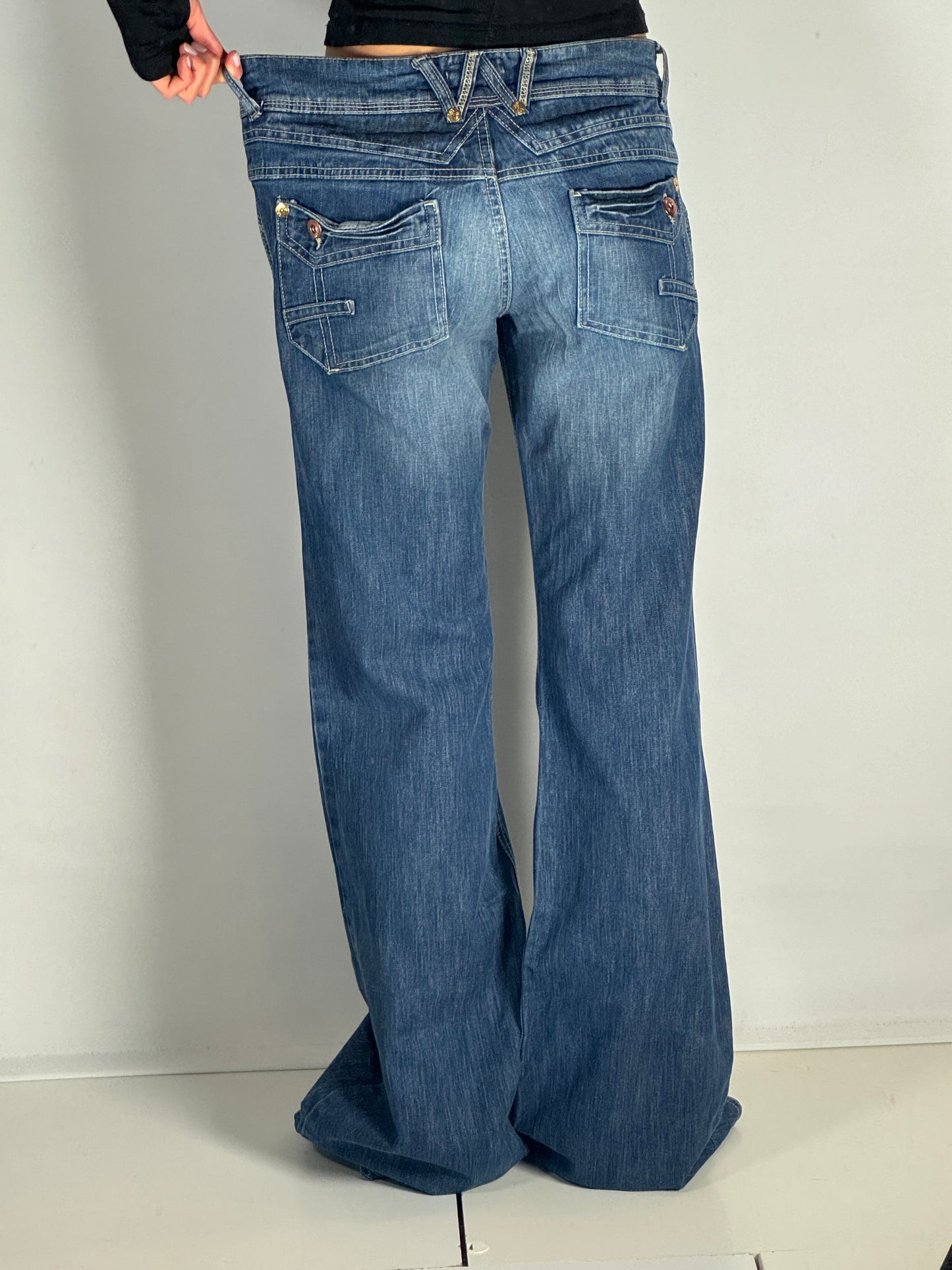 Lågmidjade jeans stl: L