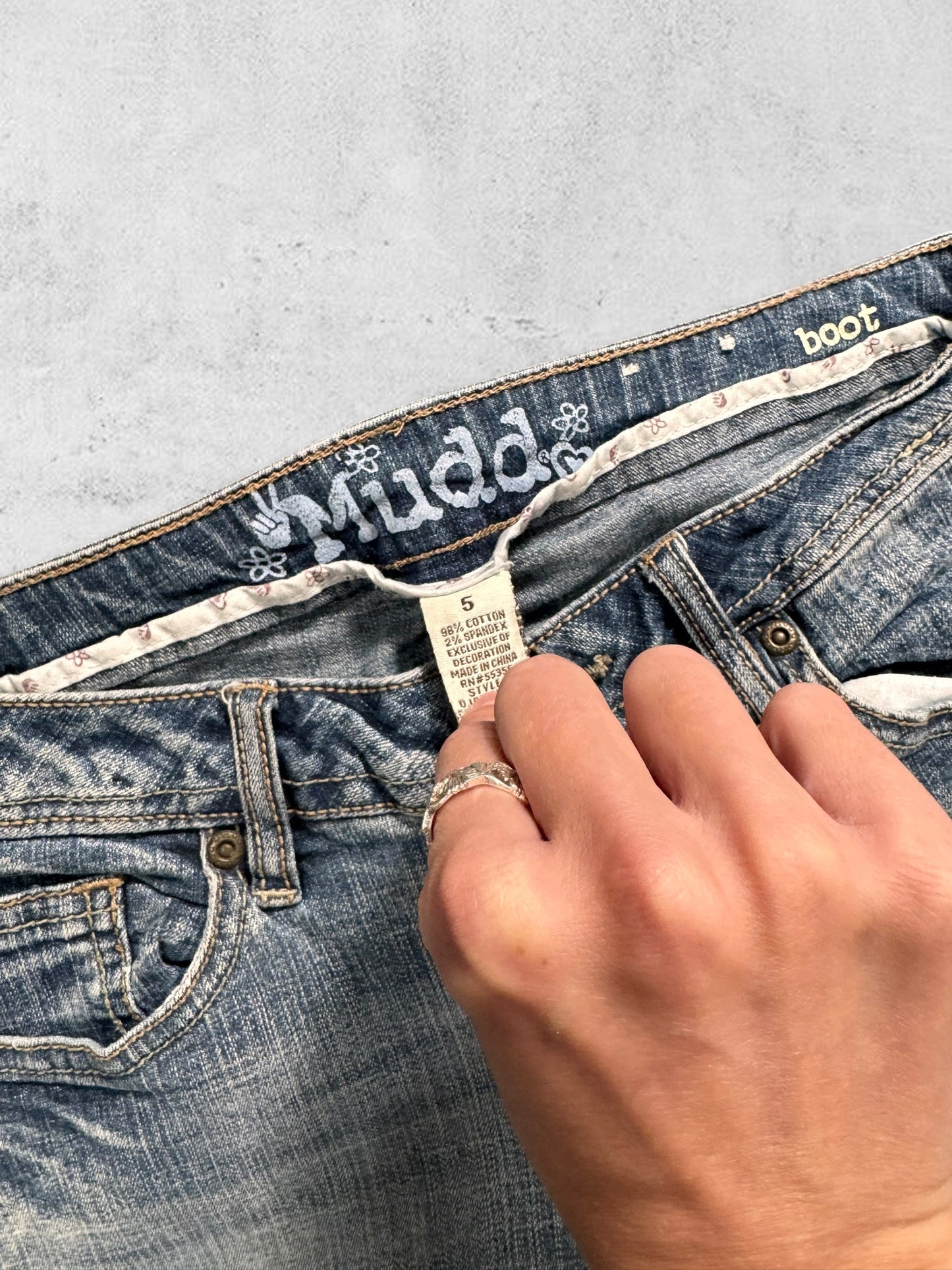 Lågmidjade jeans stl: (kopia 188)