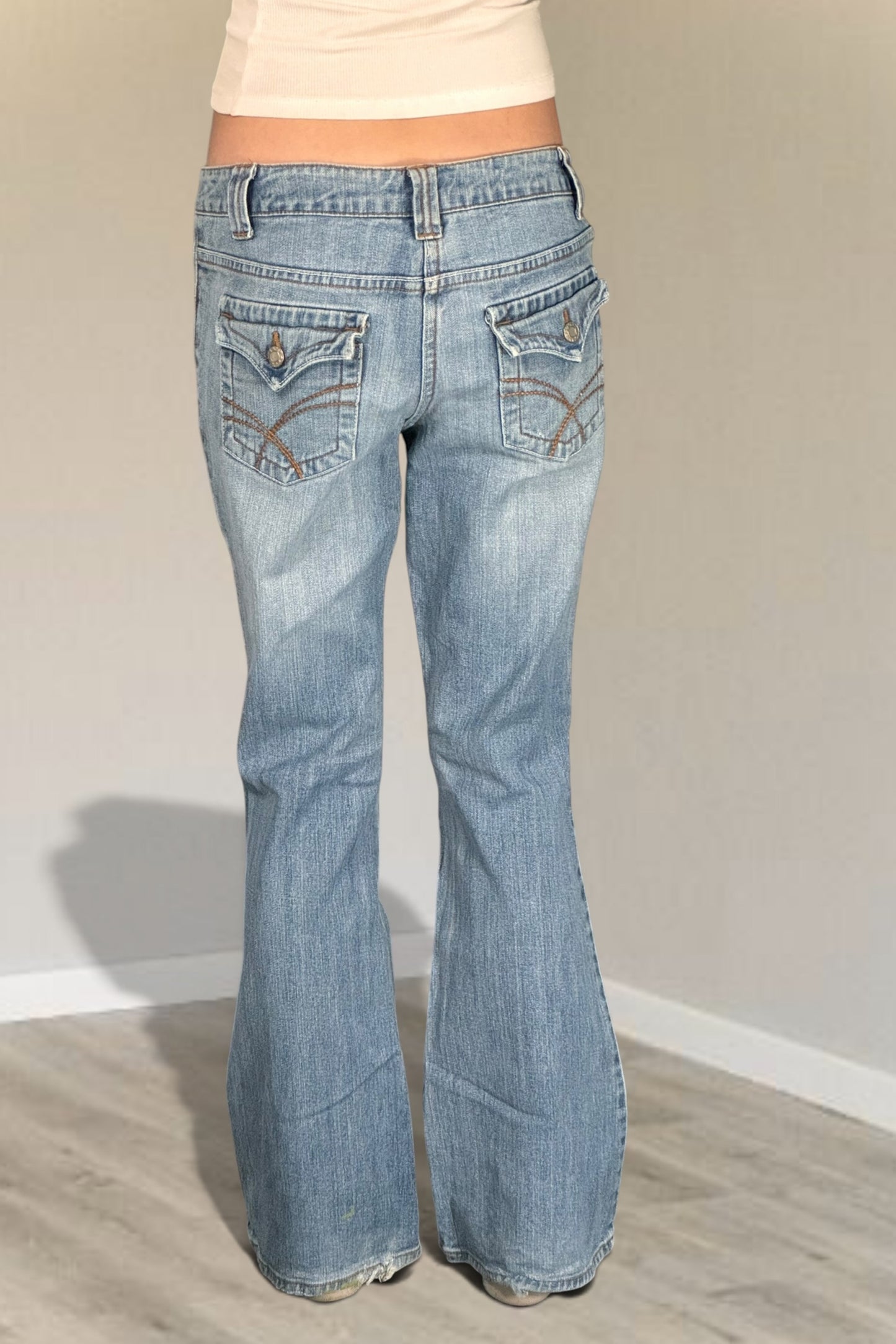 Lågmidjade jeans stl: (kopia 190)
