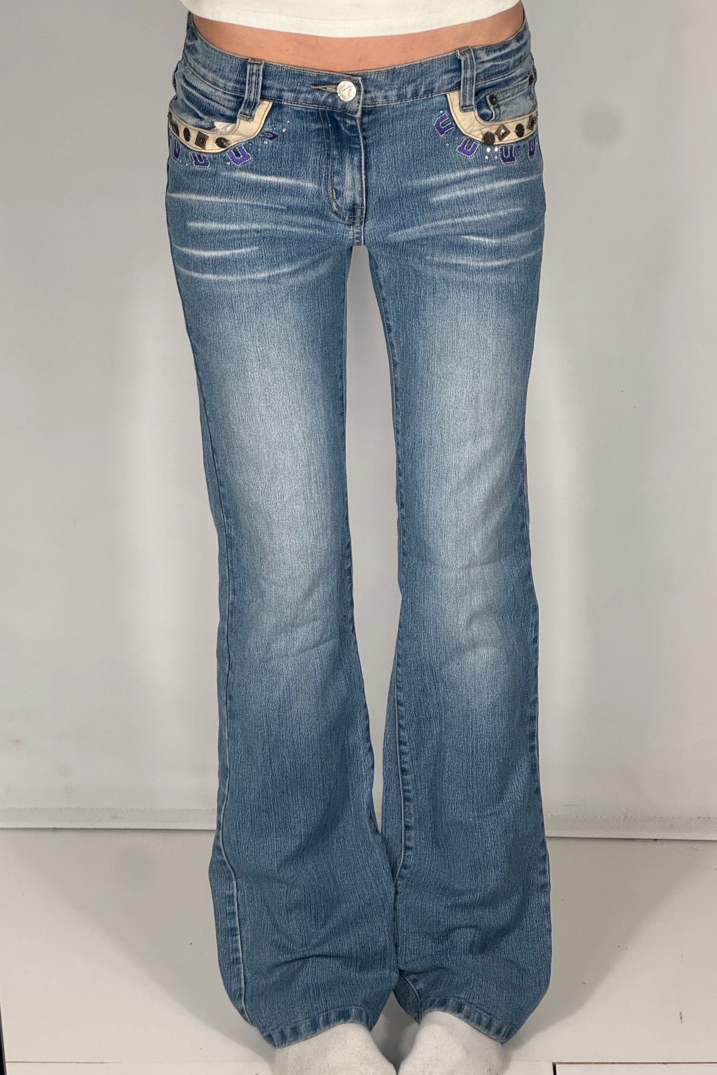 Utsvängda jeans stl: XS/S