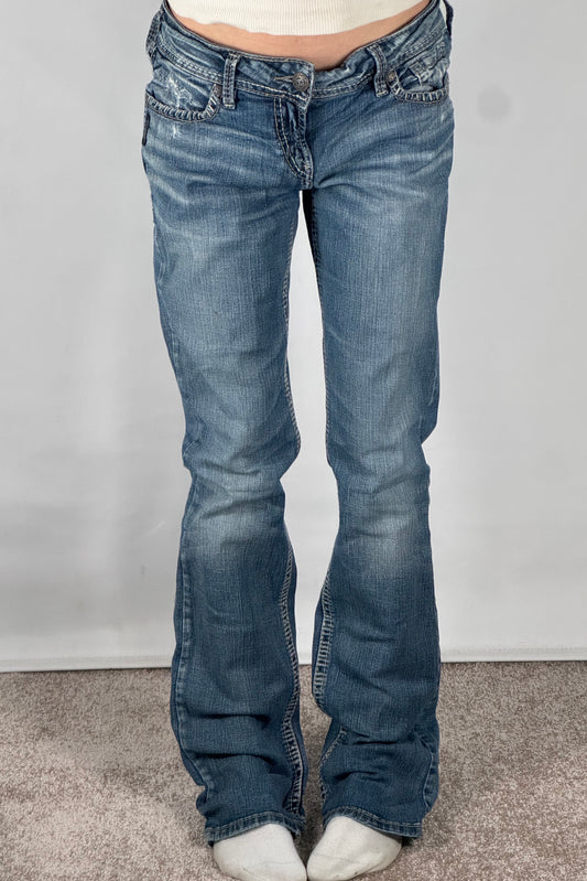 Lågmidjade jeans stl: M