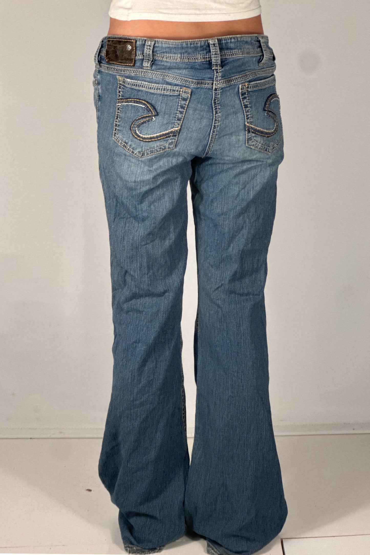 Lågmidjade jeans stl: M