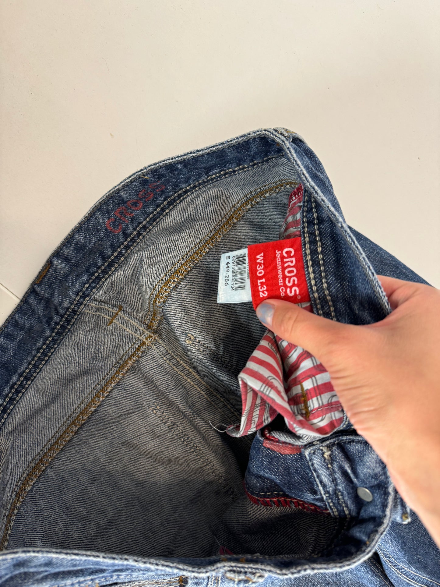 Lågmidjade jeans–stl: M