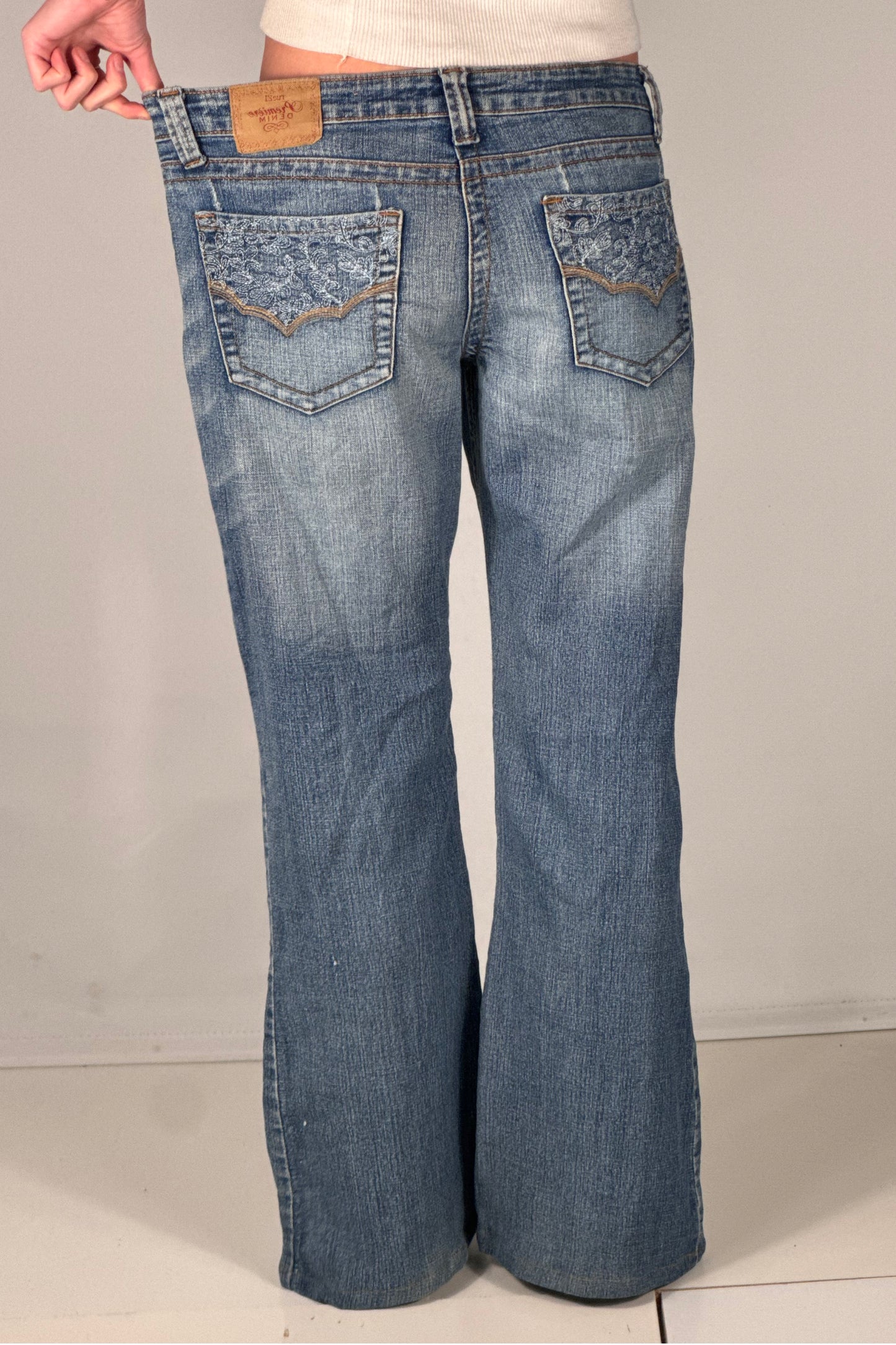 Lågmidjade jeans stl: M/L