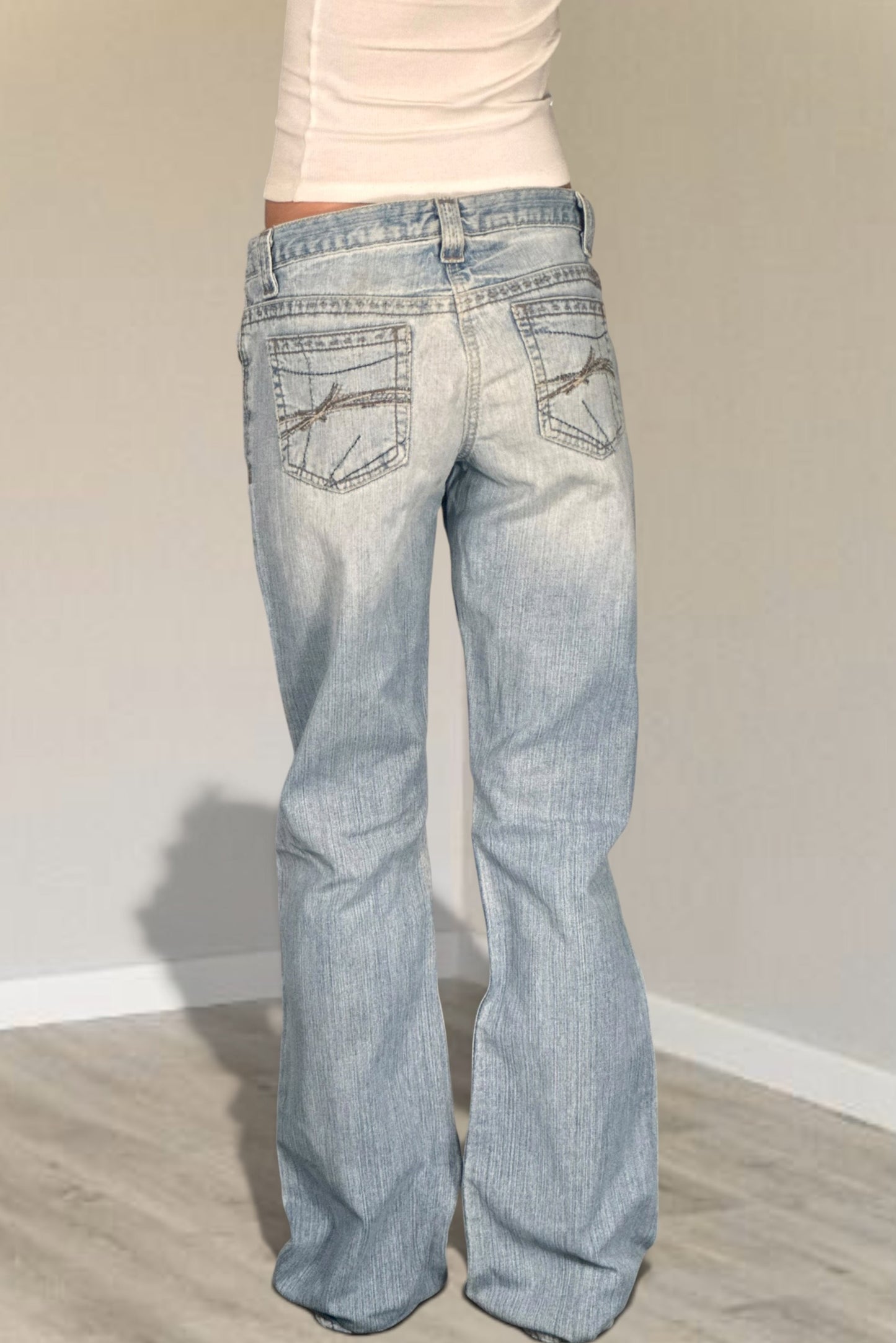 Lågmidjade jeans stl: (kopia 43)