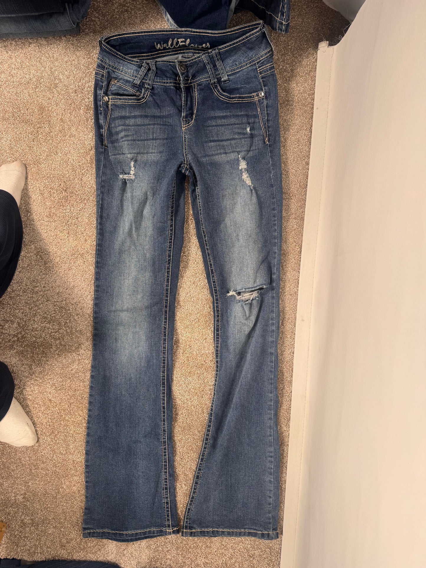 Utsvängda jeans stl: XS