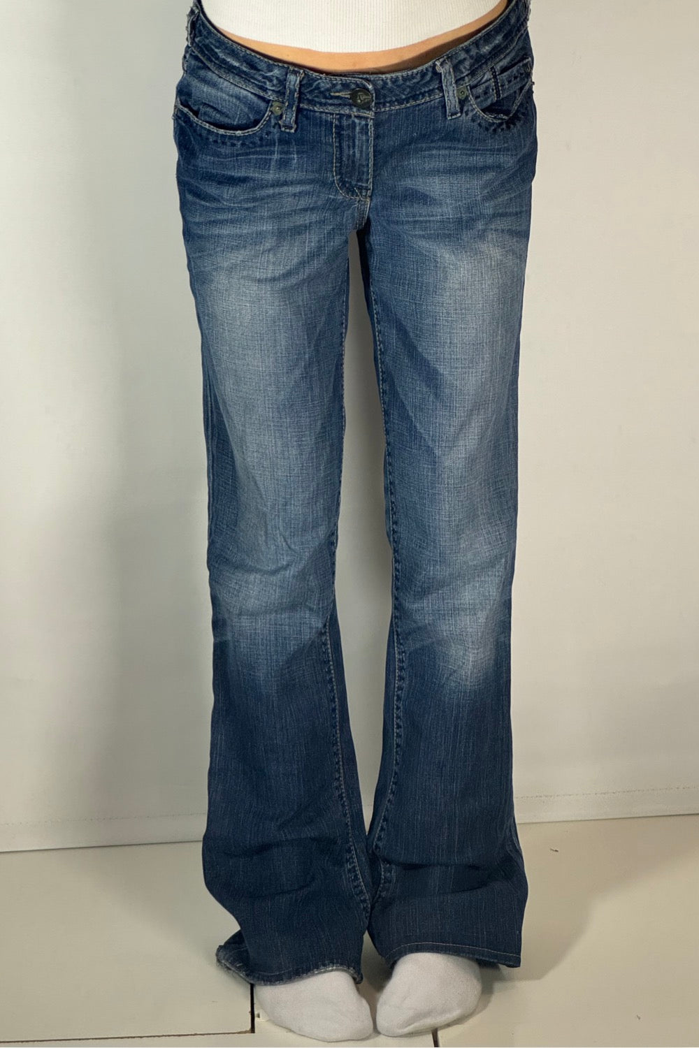 Lågmidjade jeans stl: M