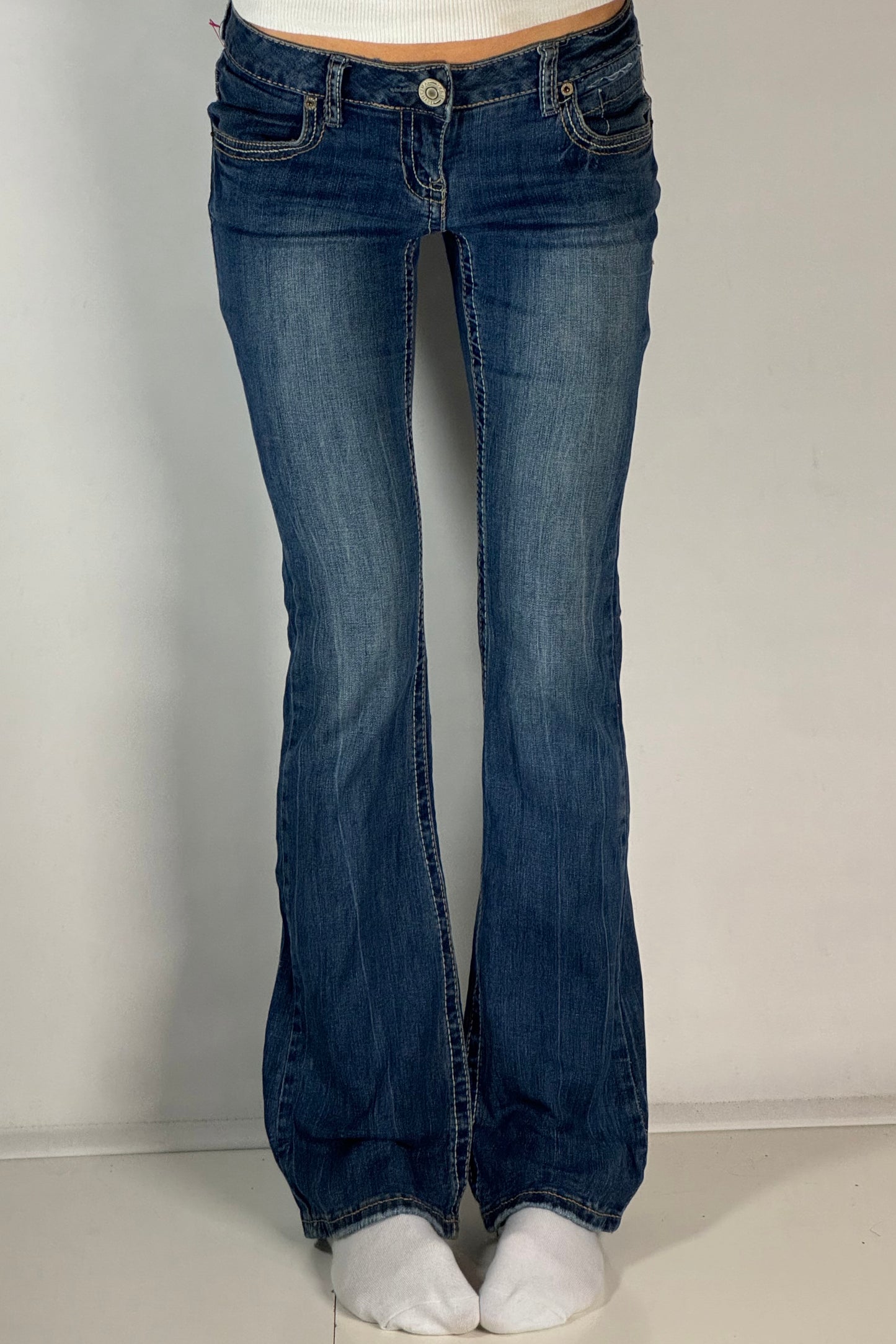Lågmidjade jeans stl: S