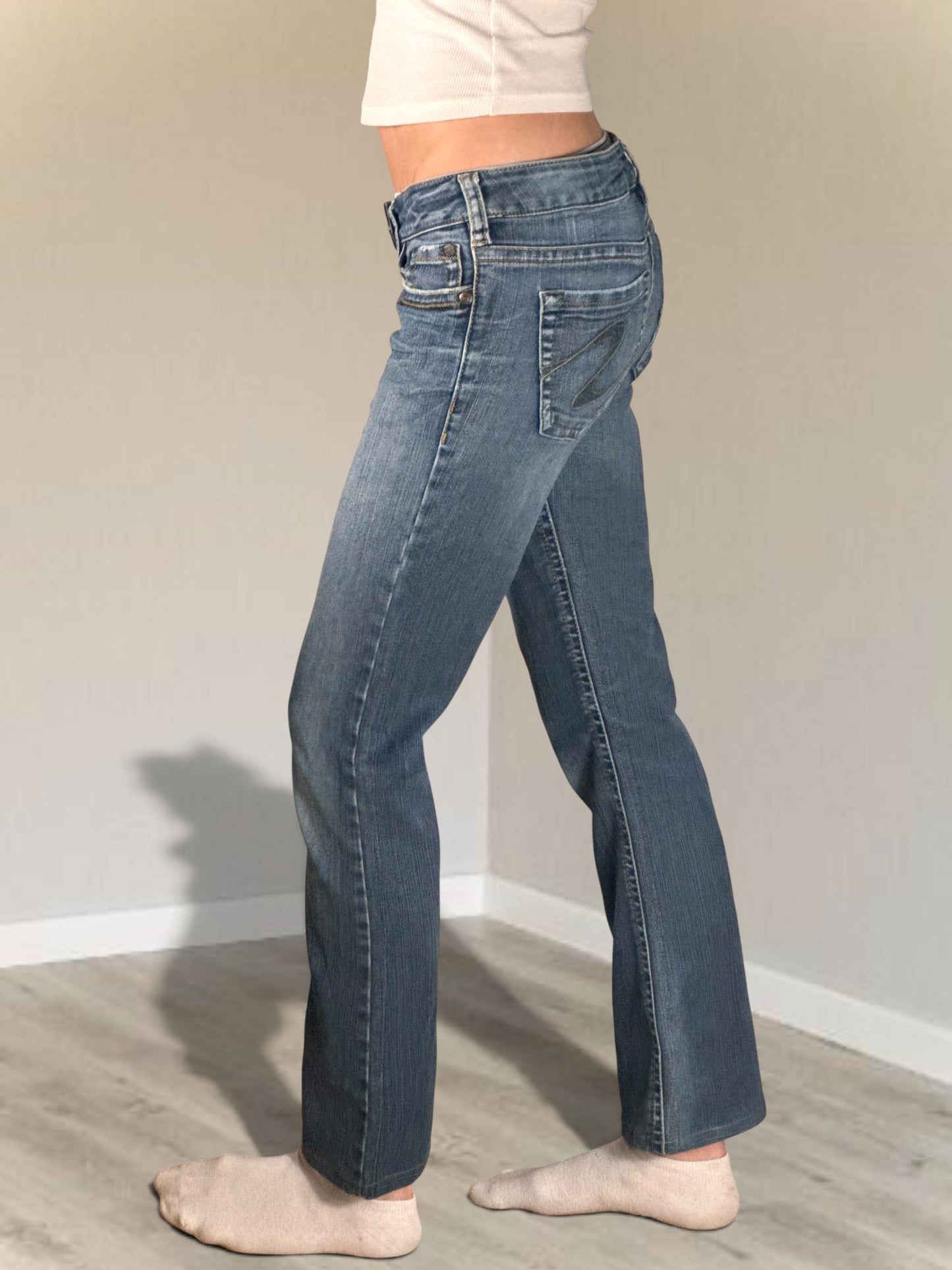Low-rise jeans size: S