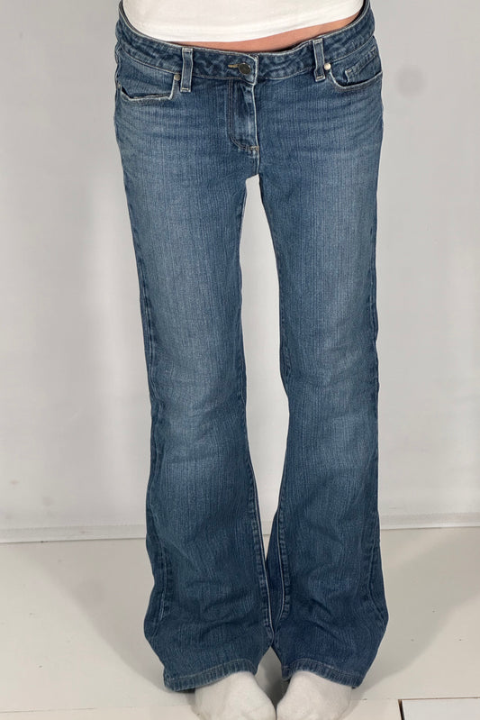 Lågmidjade jeans stl: M